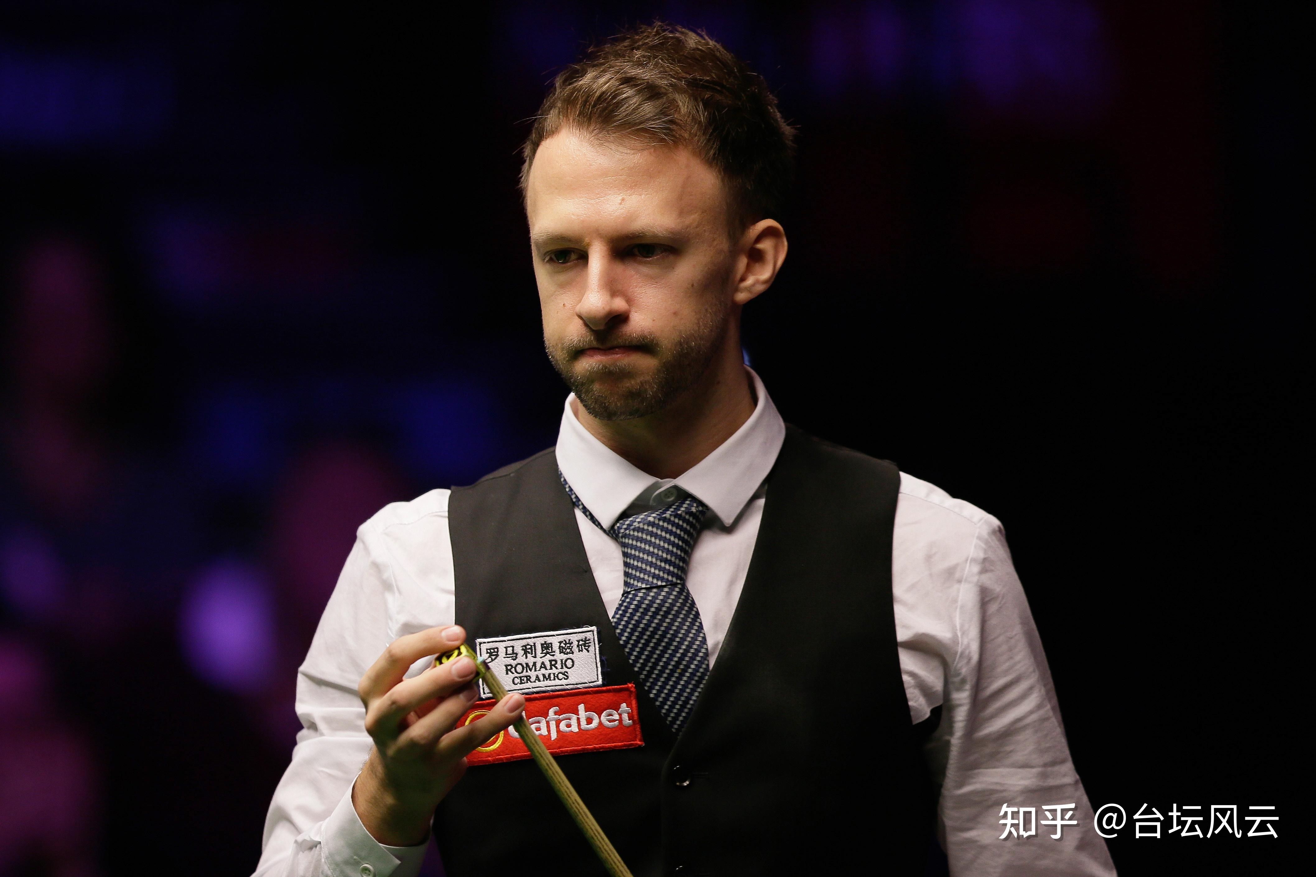 访中坚定地 访中坚定地