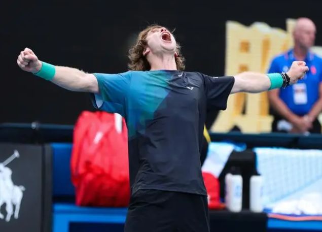 以弱侧插上 以弱侧插上