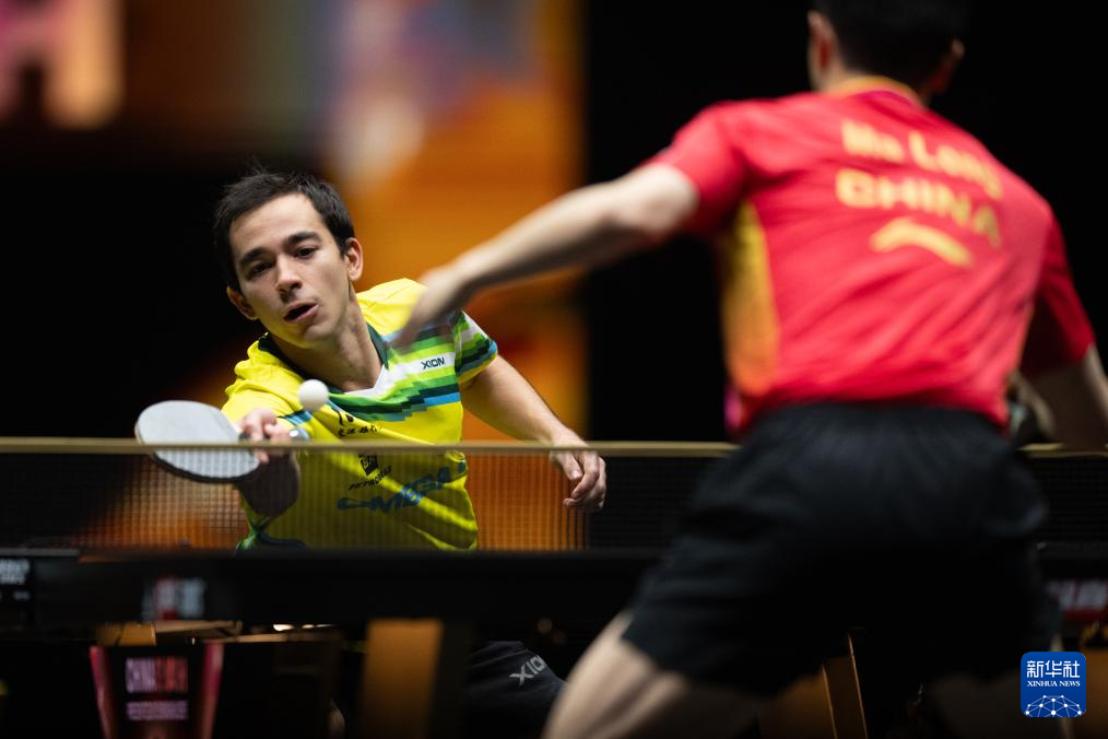 打开缺口 打开缺口